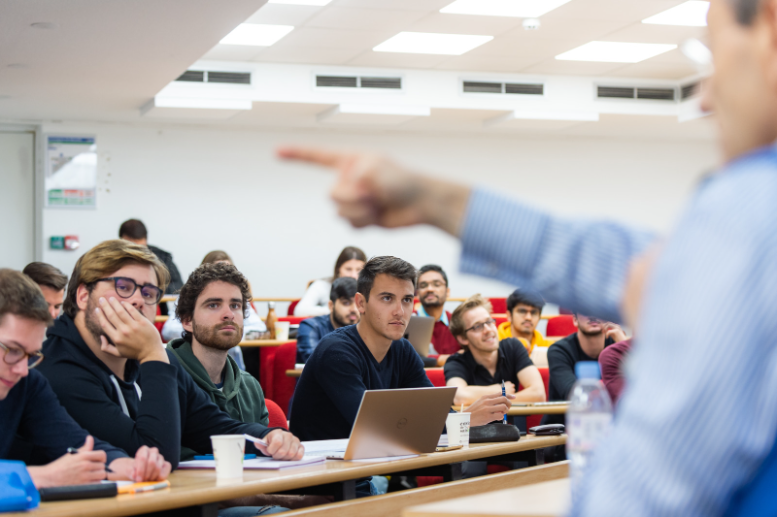 Campus Jean Arnault - EDHEC - College - Roubaix, - Zaubee