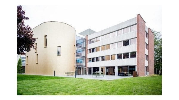 Roubaix: le site historique de la famille Arnault transformé en campus pour  l'EDHEC - La Voix du Nord